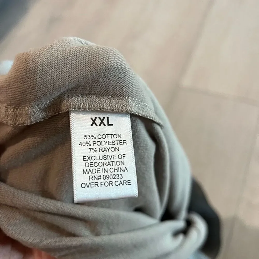 Essentials men’s short size xxL